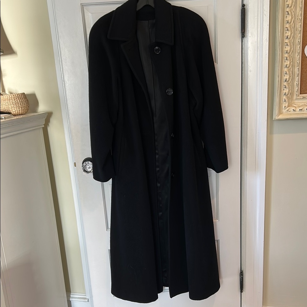 Elegant Black Long Coat